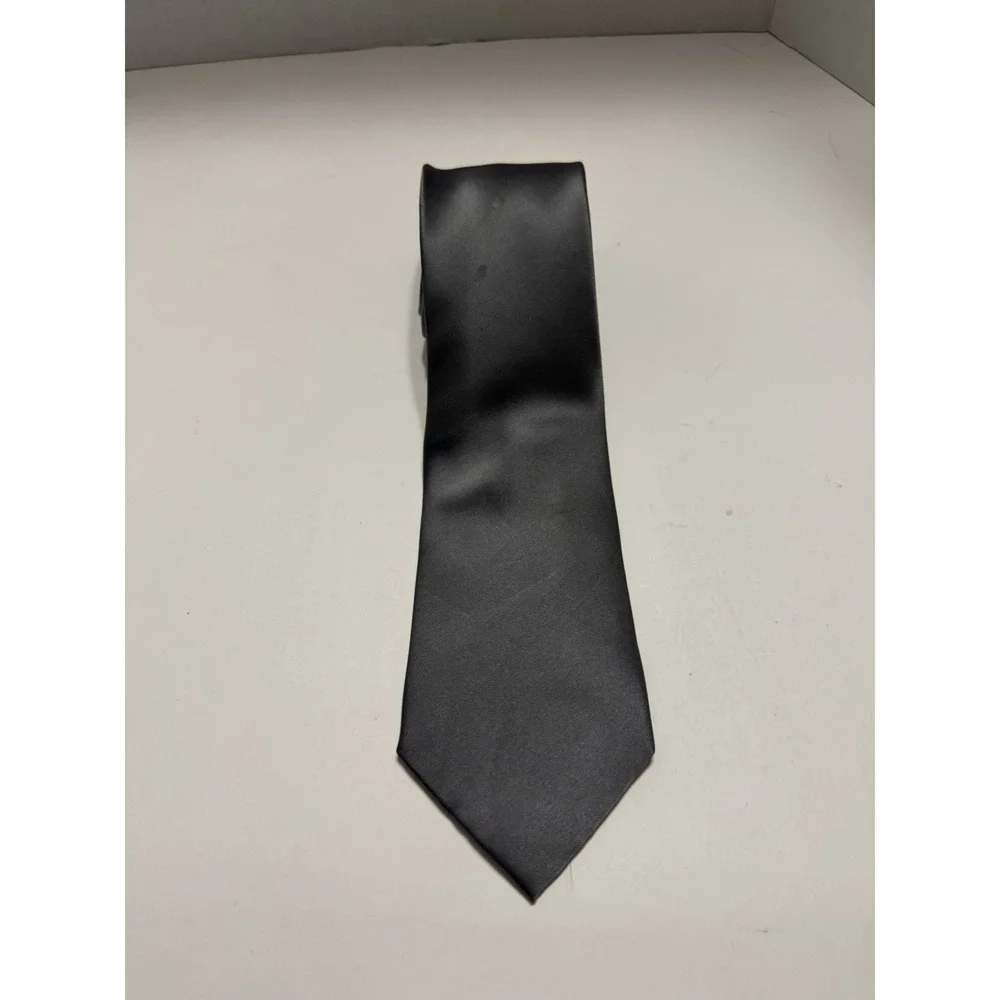Croft & Barrow Mens Necktie Solid Charcoal Gray 100% Silk Satin Formal Dress Tie